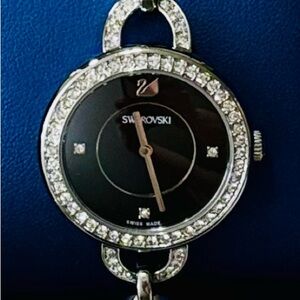 Swarovski Aila Ladies Watch 109437 new with tags box and papers
